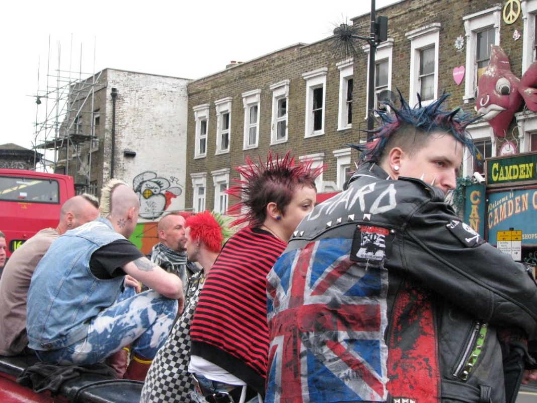 Camden Town: Punk/Gothic scene - Calculated Catastrophe